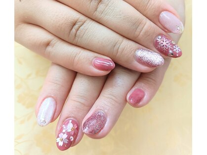 ネイルサロン ビー トライアングル 神楽坂店(B'triangle)の写真