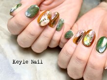 キールネイル(KeyleNail)/グリーン×べっこうブラウン