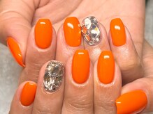 ボーホーネイルズコレクション(BOHO NAILS COLLECTION)/HAND:ワンカラー＋ビジュー追加