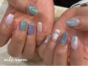 エールルーム 中目黒(aileroom)/爽やか 寒色ちぐはぐネイル