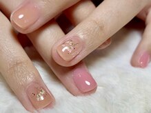 サロンドフォーエイチ(salon de 4H)/春のシアーカラー☆押し花ネイル