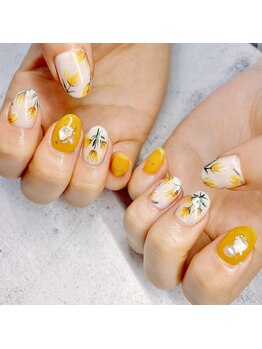 爪屋べっぴん堂/チューリップネイル