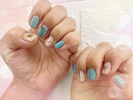 デザインジェルネイル