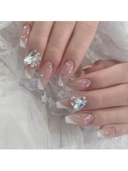 リンドネイル バイ モカ アンド ララ(Lind nail by moca and LaLa)/フレンチガーリー