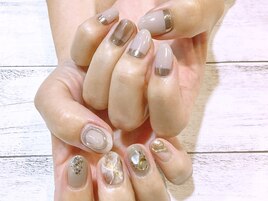 メタリック×グレージュミラー