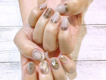 ネイルアルケー(Nail ARCHE)/メタリック×グレージュミラー