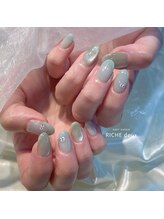 リッシュ ドゥ(RICHE deux)/ぷるっとおめめモンスターネイル