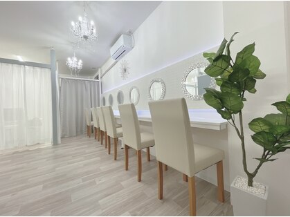 クレアラルーチェ 福岡大野城店(Crea la Luce)の写真