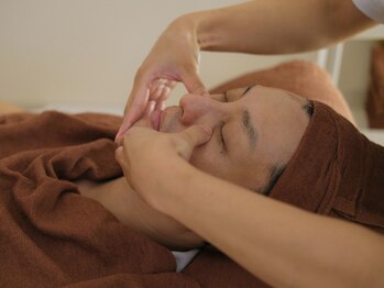 ヘッドミント 南越谷店/小顔矯正コルギ◎小顔効果