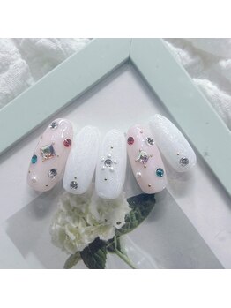 ７月大人可愛いおでかけネイル