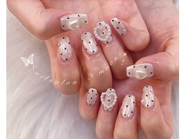 パールホワイト/ドットネイル