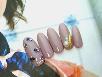 ネイルサロン ティディ(TIDY)/スモーキー×フェザー