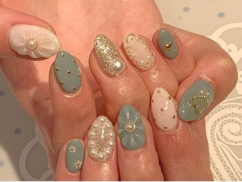 レミア 関内(REMIA)/4月　ぷっくりフラワー