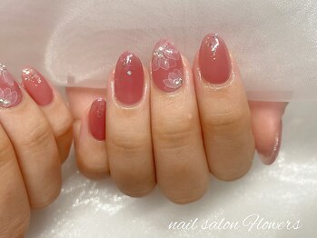 フラワーズ(Flowers)の写真/【フィルイン専門店】手書きフラワーアートがオトナ女性を中心に大人気♪丁寧な施術でモチの良さ◎