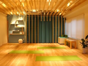 ハレヨガハワイ 大倉山(HaleYogaHawaii)/