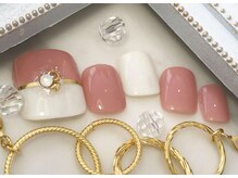 ネイルサロン リベルテ(Nailsalon LIBERTE)/フットジェル￥