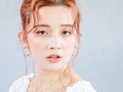 アイリリー(eyelilly)の写真