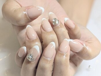 クリスタルネイル 船橋(Lily by Crystal)/