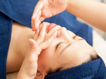 シュエマ(CHOUEMA)/［肌質改善フェイシャル］