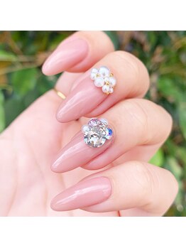 ブリス(Bliss produced by syisyu)/ビジューネイル