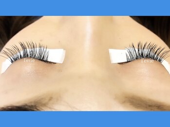 レヴィ アイラッシュアンドビューティ(L'evie)/3週間リペア