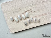 デリエ(Delie)/HAND ASYMMETRY &nbsp;