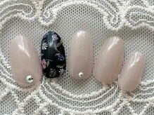 フロラシオン ヴィラ 日吉(Floracion Villa)/季節の上品手描き定額ネイル