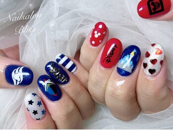 ネイルサロンブリス(nail salon Bliss)の写真/高コスパ×圧倒的技術!ベテランネイリスト在籍!個性で彩る♪【持ち込み画像OK!アートし放題120分¥9900】