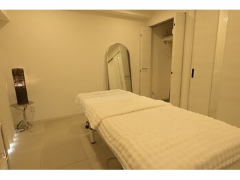 アールズ 南風原(R’s)/完全個室×大人プライベート空間