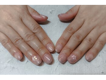 イユ ド ラペ(Yeux de LAPAIX)/シーズンネイル