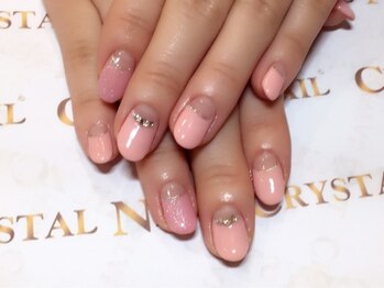 クリスタルネイル ボンベルタ橘店(CRYSTAL NAIL)/フレンチネイル