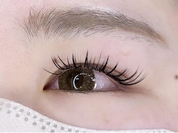 クランジェ 佐古店(CLANGE)の写真/自然で上品な目元に♪自まつ毛の様な自然な仕上がりに☆高技術でモチの良さも◎美しい目元が長く続く♪