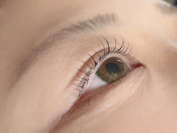 リーベ(Liebe)の写真/新規限定：[まつげパーマ(上)　¥4300]☆丁寧×あなたの目元に寄り添った提案で上質な目元を叶えます♪