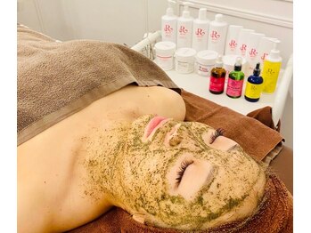 サロンモリ(Mori)/ハーブピーリング