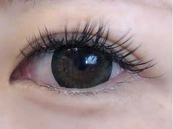 ファムアイラッシュ(Fam eyelash)/