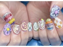 ミナミネイル(MINAMI NAIL)/個性的ニコちゃん