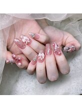 クイーンズビューティーサロン 新宿本店(Queen's beauty salon)/チップ長さ出し+アート&つけ放題