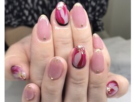 赤ワンポイントネイル