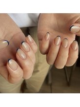 リエム(liem__.)/カラーフレンチネイル