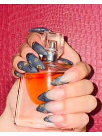 ロゴデザインネイル