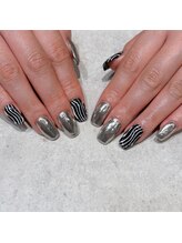 ビューティマーケット アングゥ(BEAUTY MARKET ungu)/ブラック×シルバー