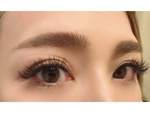 上質フラットラッシュ、ボリュームラッシュで目元強調★