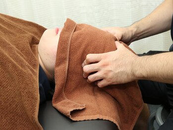 世田谷ほぐしセンター明大前/施術（2）頭