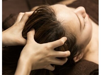 フェルマータ リュクス/眠りを誘う極上ドライヘッドスパ