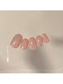 ビジューネイル