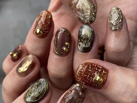 派手ネイルアート