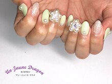 アン ジョーヌドラゴ/【自爪ネイル】パールフラワー