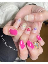 リー(REE)/春ネイル