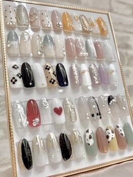 ティーエヌ 岡書イーストモール店の写真/お好みの色にカラーチェンジして特別な爪に♪お好きなデザインがきっと見つかる★