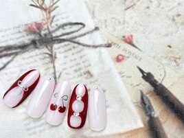 さくらんぼネイル